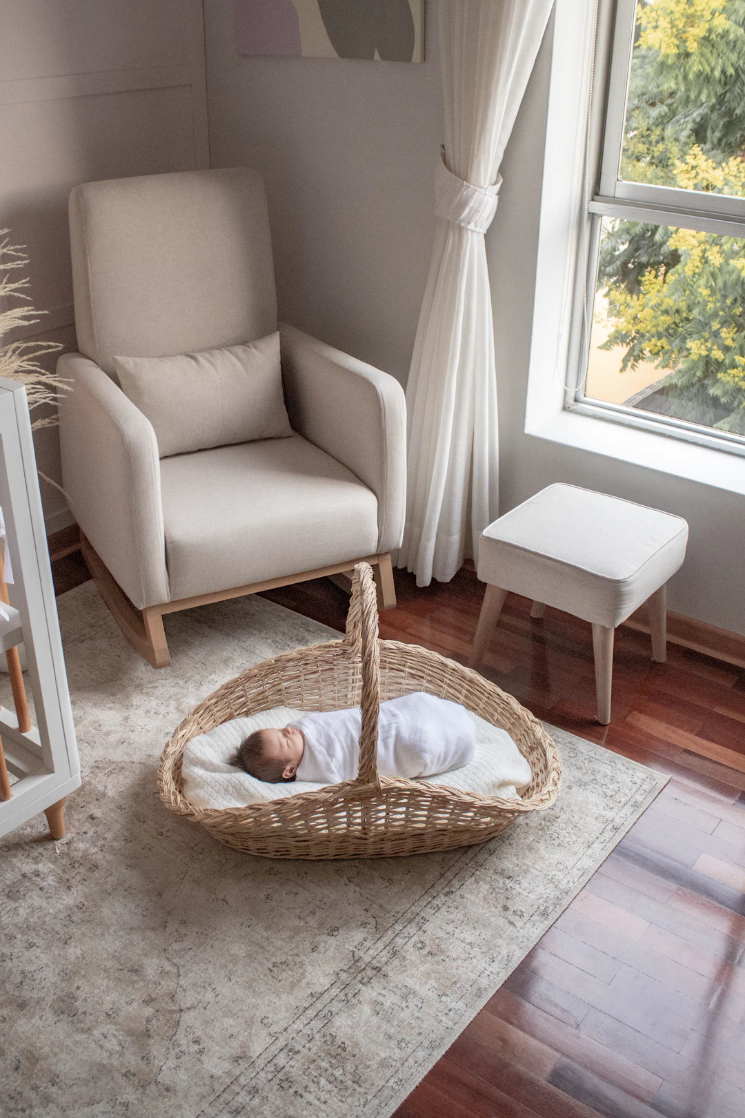 The Amazing Benefits of Minimalism in Baby Essentials